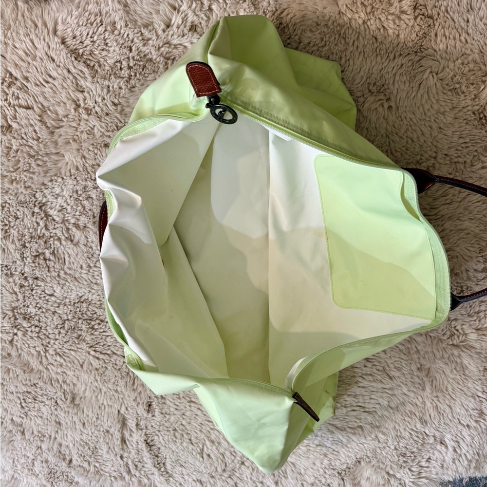 Longchamp Le Pilage Large weekender Lime Green Tote Bag - Picture 7 of 14